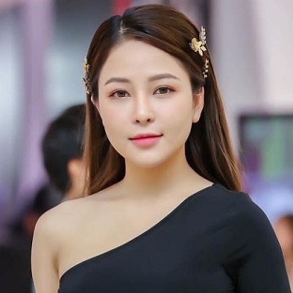 c lip tram anh Hot girl Trm Anh: S nghip tan tnh v scandal "clip nng,  n vn vng th phi Hot girl Trm Anh tung