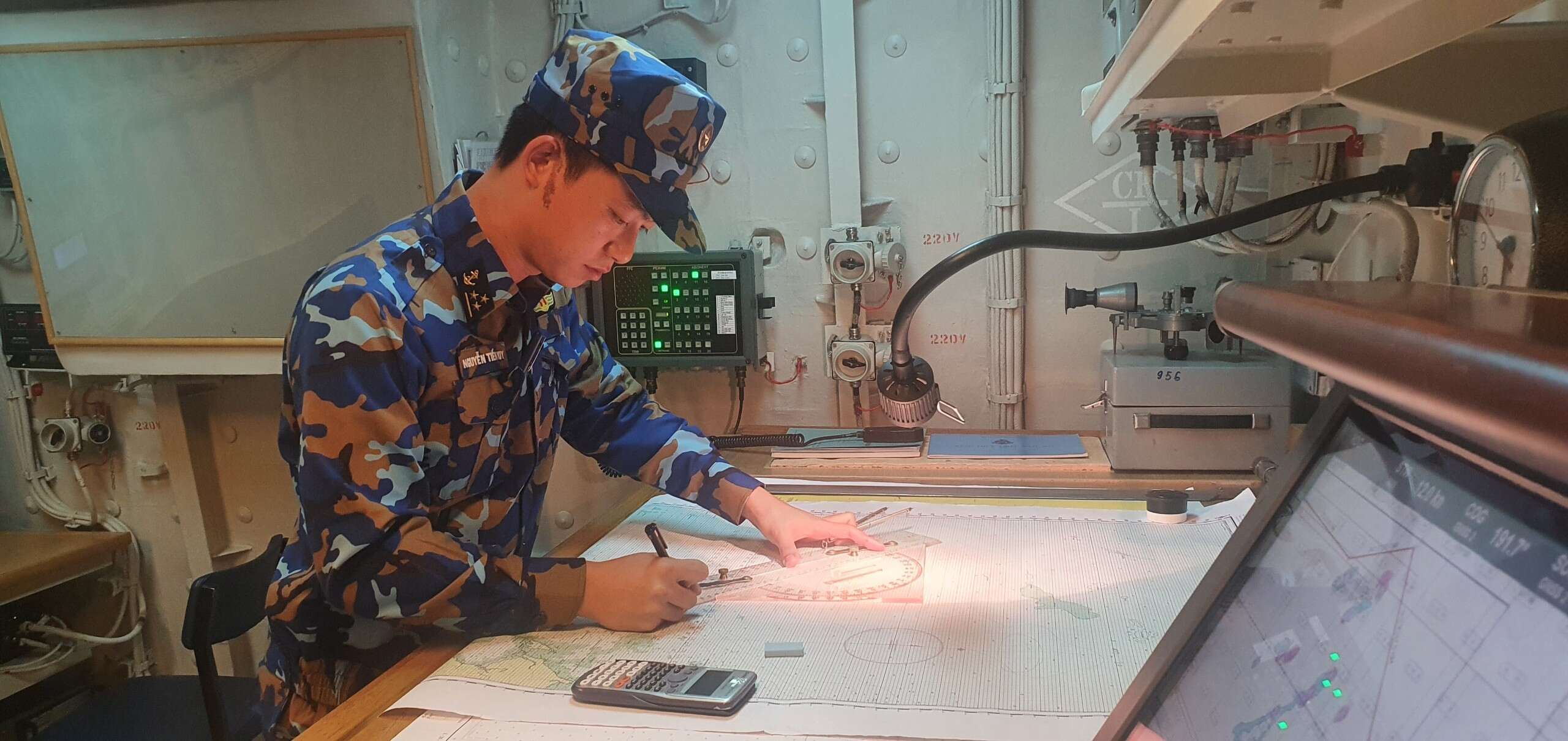 The 5,000-nautical mile journey of a young senior lieutenant on a modern battleship