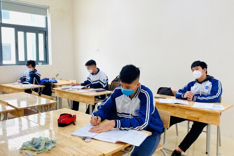 The Ministry of Education and Training announced the test scores and candidates in the second round of Olympic selection