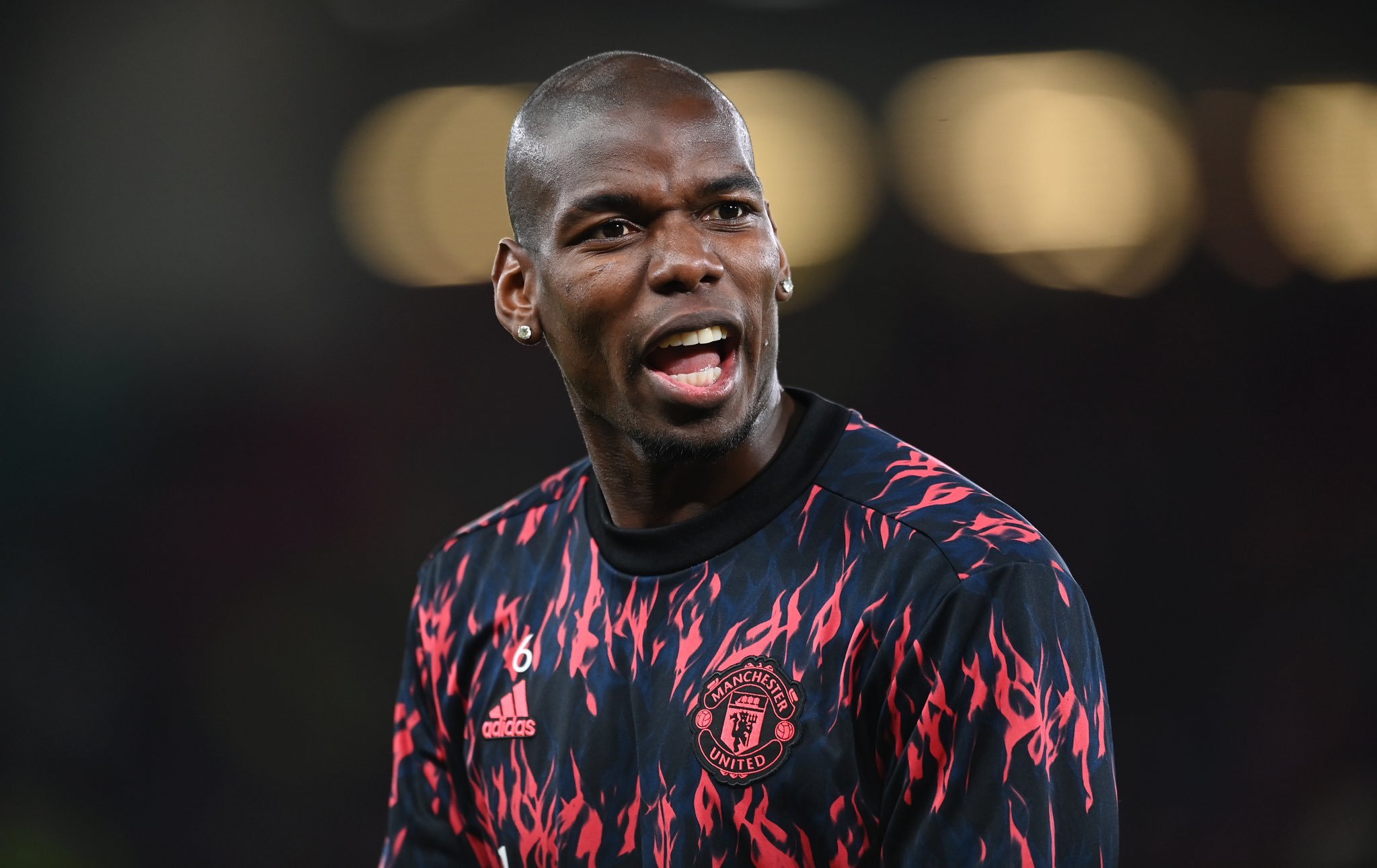 Pogba vỡ mộng về Juventus vì chuyện lương bổng