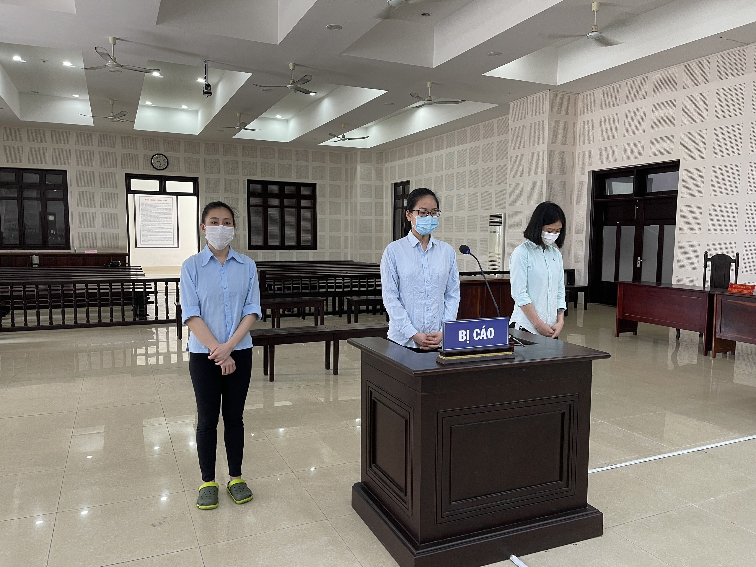 Allowing Chinese people to enter illegally in 'underground', 3 girls sentenced to prison