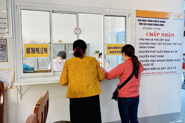 VNPost supports Hau Giang in building a convenient public administration model