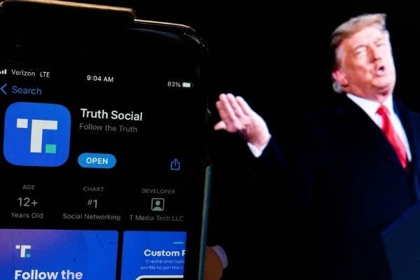 Mạng xã hội của ông Donald Trump chìm vào quên lãng