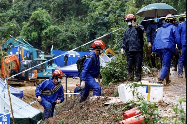 Trung Quốc gửi bằng chứng quan trọng về vụ máy bay rơi sang Mỹ