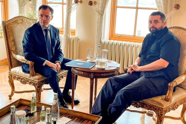 Ukraine nói Nga đồng ý các đề xuất chấm dứt xung đột