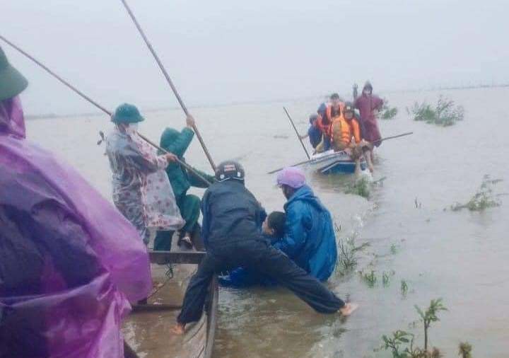 Về thăm mẹ, người phụ nữ ở Quảng Trị bị lũ cuốn tử vong