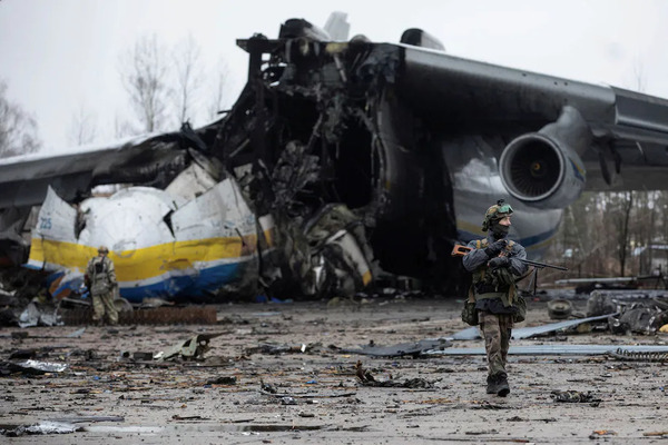 The world’s largest plane, Ukraine’s Mriya, was completely destroyed