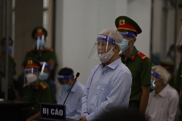 Cựu Chủ tịch Khánh Hòa: 'Tôi không biết mình sai khi ký các quyết định'