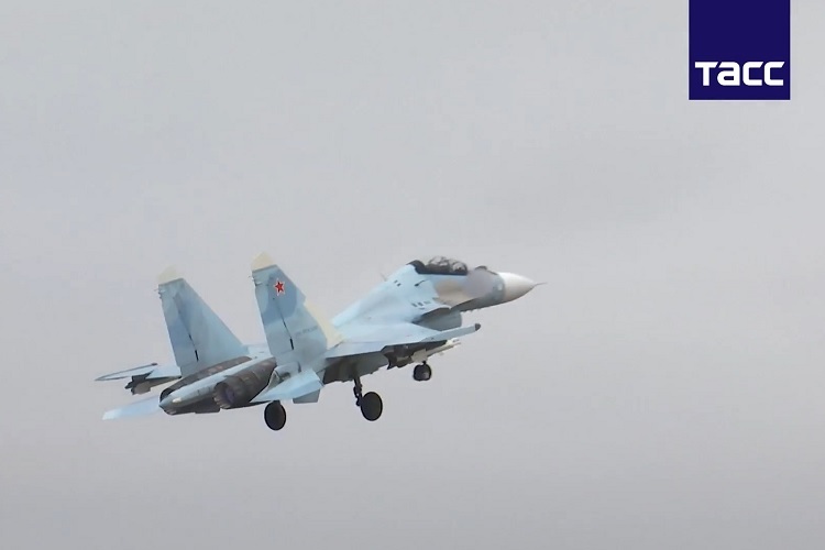 Phi công Nga tiết lộ cách né đòn tấn công ở Ukraine