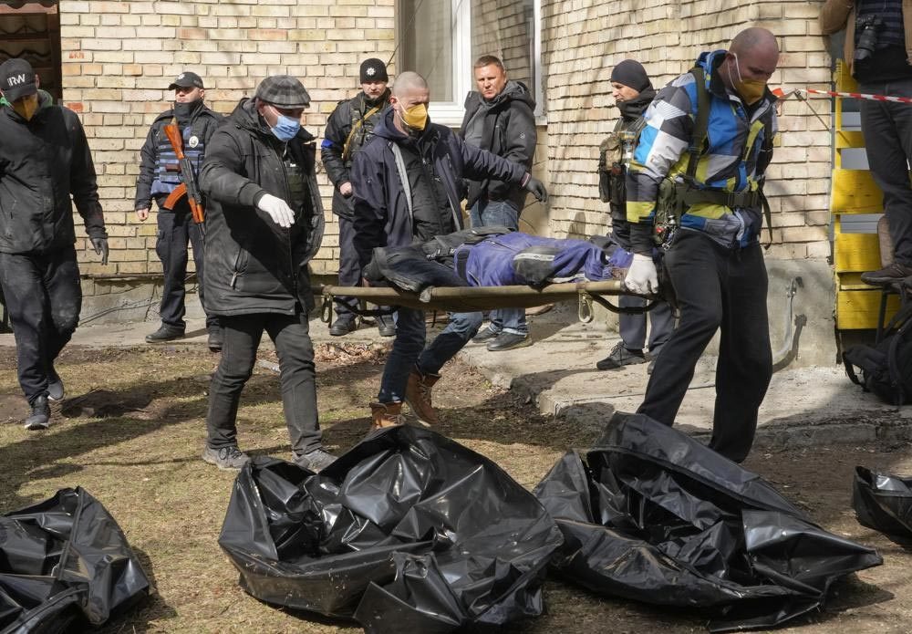 Russia is accused of preparing to bomb southeast Ukraine, adding shocking photos of Bucha